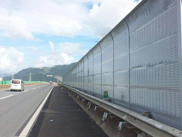 Highway Noise Barriers Highway Noise Barriers
