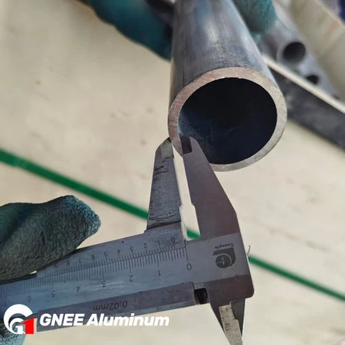 Measurement of 6063 aluminum tube wall thickness Measurement of 6063 aluminum tube wall thickness